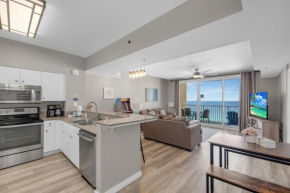 2-Bedroom Beachfront Condo at Shores of Panama! by Dolce Vita Getaways PCB!